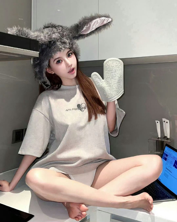《心动微光》：都市男女的情感救赎与彼此治愈